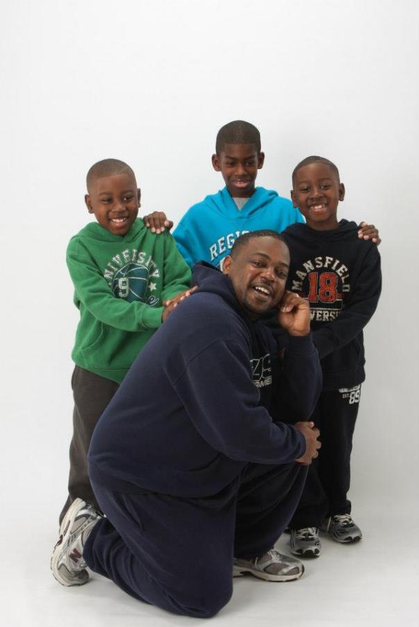 560854_10151288616519014_985807129_n